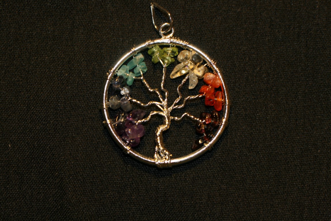 7 Chakra Tree of Life Pendant BALANCING Chakras includes 18 Silver Plated Chain 5190